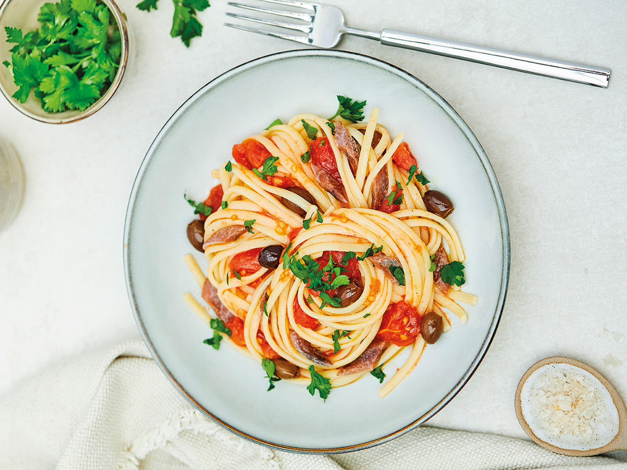 Linguine tomates et olives