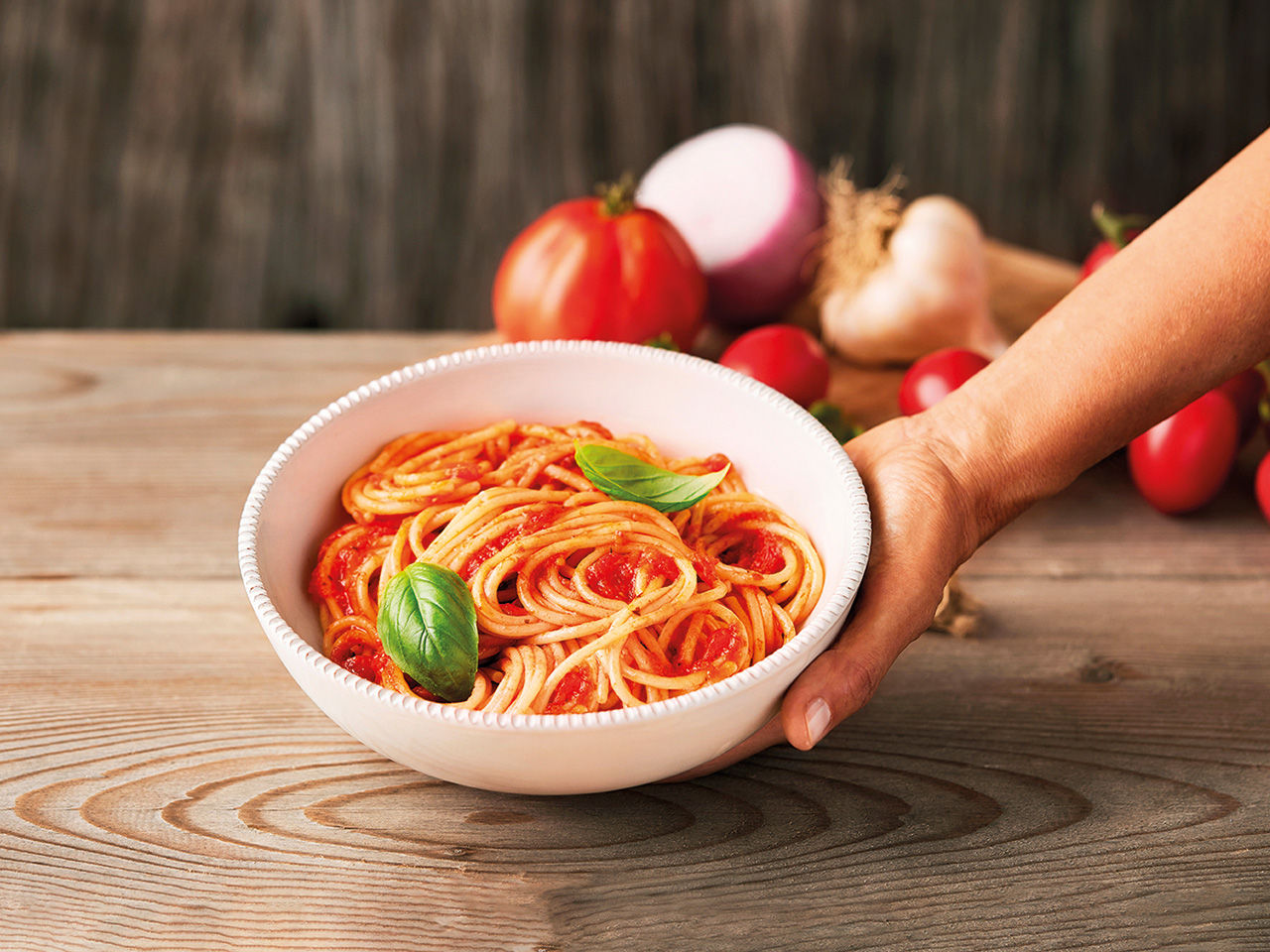 Spaghetti à la sauce tomate et au basilic