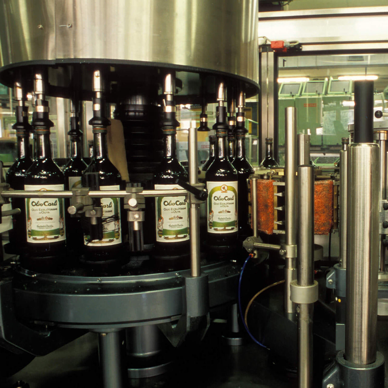 Bouteilles d'huile d'olive vierge extra